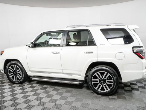 Used 2020 Toyota 4Runner Limited image 27