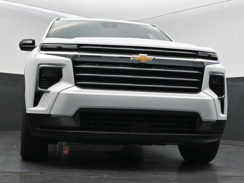 New 2026 Chevrolet Traverse LT FWD image 41