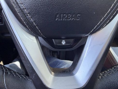 Used 2020 BMW X5 xDrive40i w/ Premium Package AWD/4WD image 38