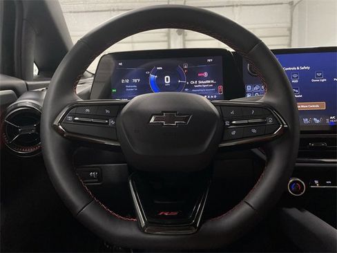 New 2025 Chevrolet Equinox EV RS w/ Convenience Package II image 34