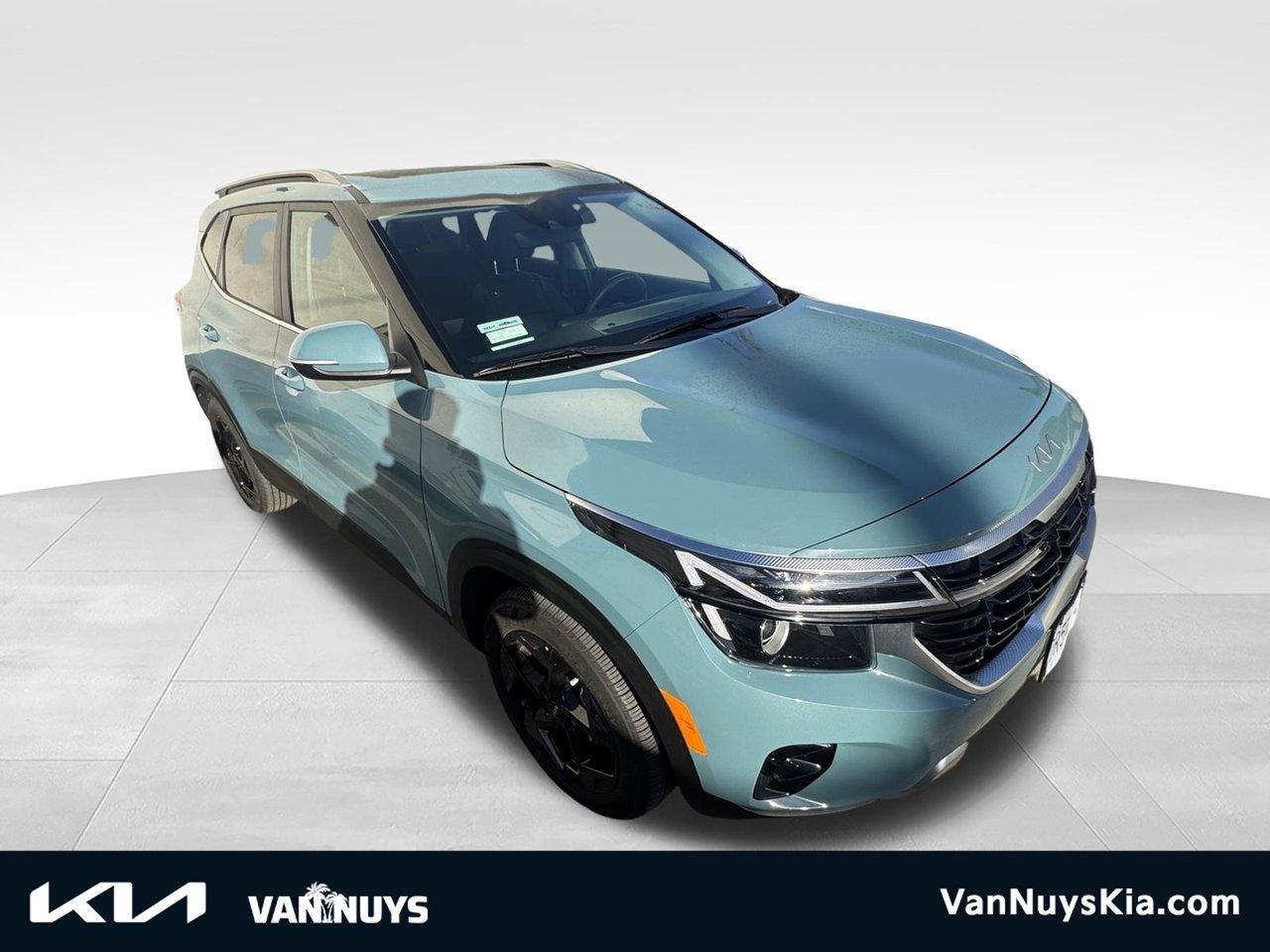 Used 2026 Kia Seltos EX w/ EX Sunroof Package FWD image 1