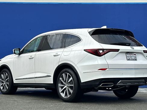 Certified 2025 Acura MDX FWD w/ Technology Package image 5