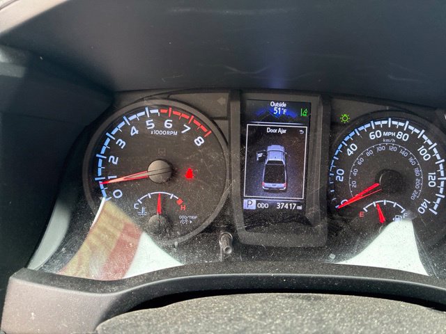Used 2021 Toyota Tacoma SR AWD/4WD image 18