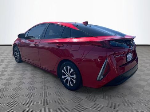 Used 2021 Toyota Prius Prime XLE image 5