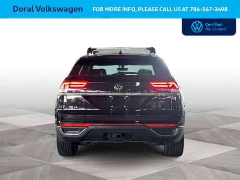Certified 2023 Volkswagen Atlas Cross Sport SE FWD image 7