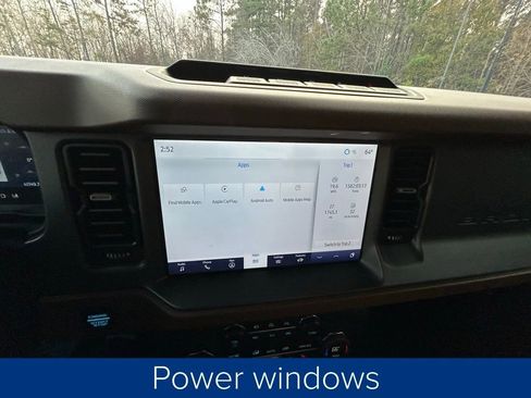 Used 2024 Ford Bronco Outer Banks w/ Sasquatch Package image 36