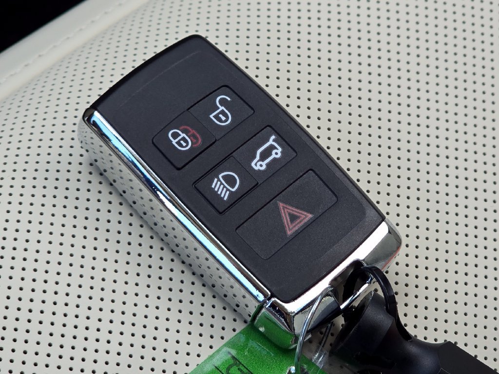 New 2026 Land Rover Range Rover SE AWD/4WD image 47