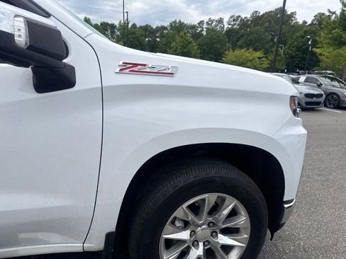 Used 2020 Chevrolet Silverado 1500 LTZ w/ LTZ Premium Package AWD/4WD image 33