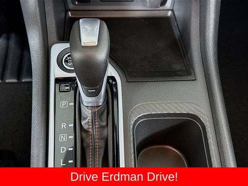 Used 2025 Nissan Sentra SR w/ Midnight Edition FWD image 19