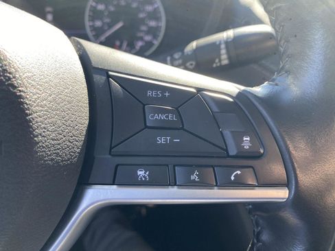 Used 2021 Nissan Sentra SV image 23