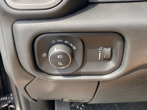 New 2025 RAM 2500 Tradesman image 22