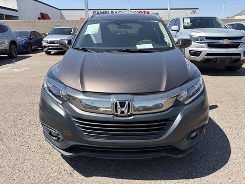 Used 2020 Honda HR-V EX image 3