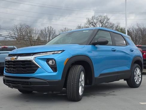 New 2026 Chevrolet TrailBlazer LS FWD image 11