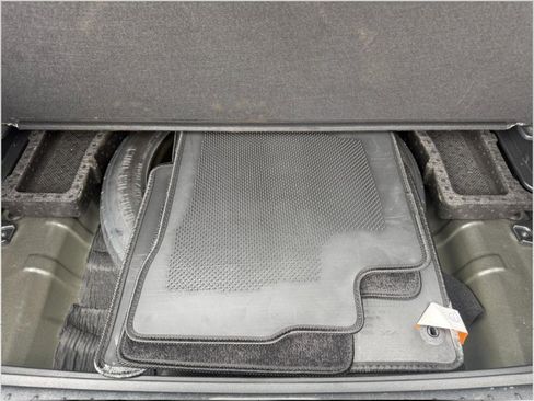 Used 2025 Kia Sportage LX AWD/4WD image 16