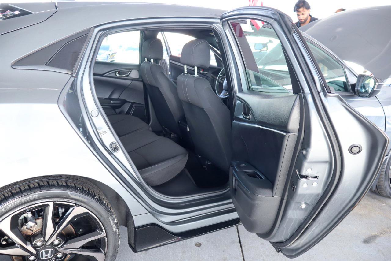 Used 2018 Honda Civic Sport image 34