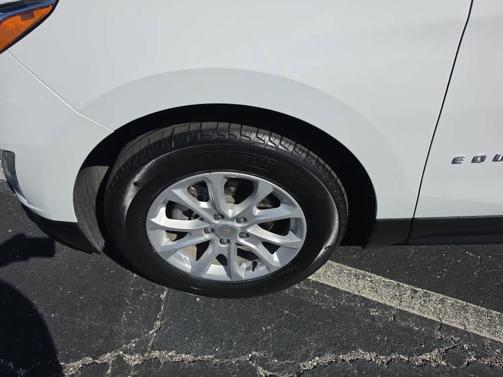 Used 2021 Chevrolet Equinox LT FWD image 11