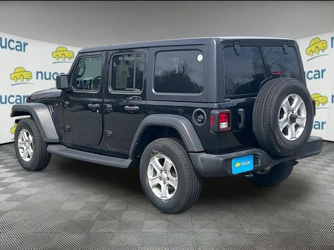 Used 2021 Jeep Wrangler Unlimited Sport AWD/4WD image 4