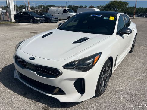Used 2020 Kia Stinger GT1 AWD/4WD image 1