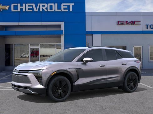 New 2026 Chevrolet Blazer EV LT w/ Super Cruise Package FWD image 32