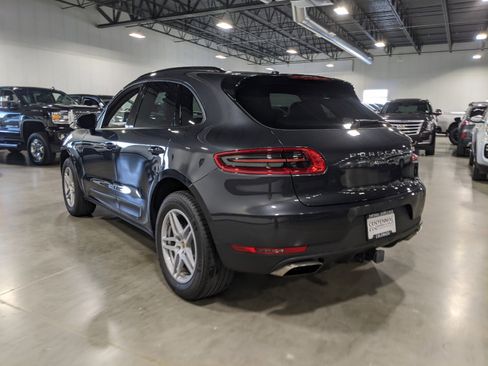 Used 2018 Porsche Macan image 5