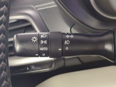 Used 2022 Subaru Forester Limited AWD/4WD image 32