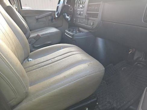 Used 2021 Chevrolet Express 3500 w/ Driver Convenience Package image 9