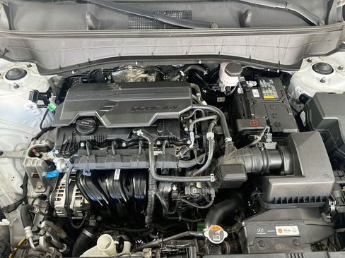 Used 2025 Hyundai Kona SEL FWD image 31