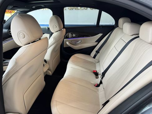 Used 2021 Mercedes-Benz E 350 4MATIC Sedan w/ Premium Package image 24