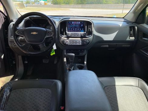 Used 2016 Chevrolet Colorado Z71 AWD/4WD image 29