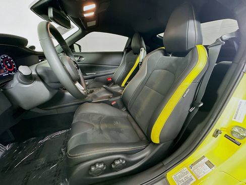 Used 2023 Nissan Z w/ Floor Mat Package (L93) RWD image 22