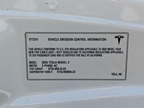 Used 2025 Tesla Model 3 Long Range AWD/4WD image 25