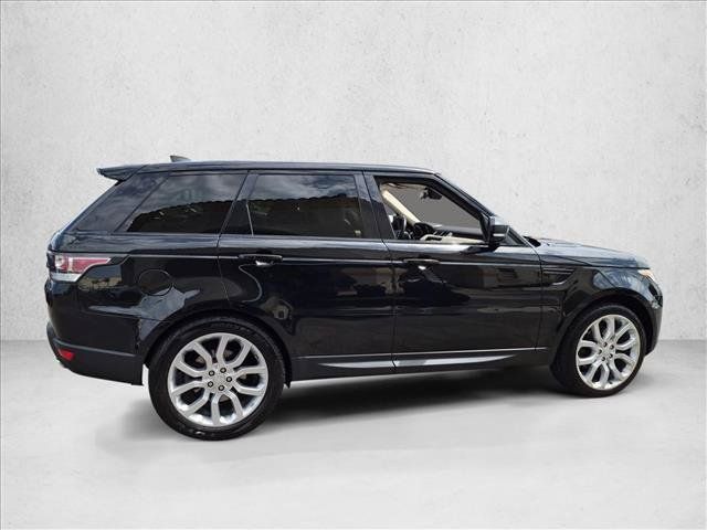 Used 2017 Land Rover Range Rover Sport HSE AWD/4WD image 4