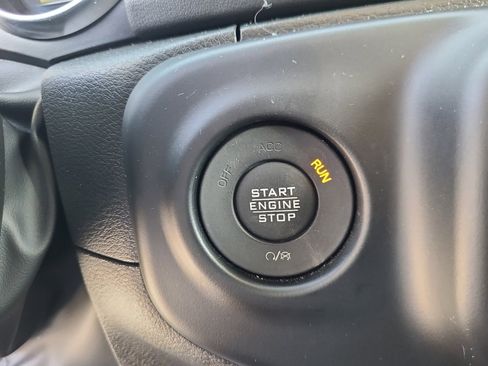 Used 2023 Jeep Wrangler Unlimited Sahara w/ Cold Weather Group image 23