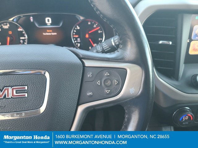 Used 2017 GMC Acadia Denali w/ Technology Package FWD image 14