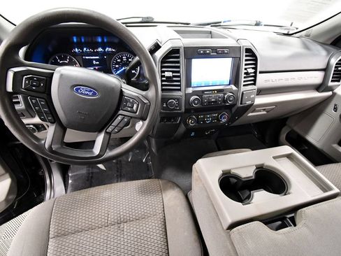 Used 2022 Ford F350 XLT w/ XLT Value Package AWD/4WD image 3