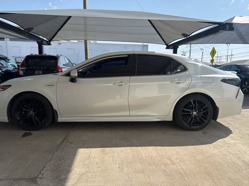 Used 2021 Toyota Camry XSE w/ Cold Weather Package image 2