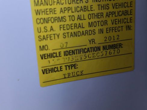 Used 2012 Ford F550 XL w/ Payload Upgrade Pkg image 49