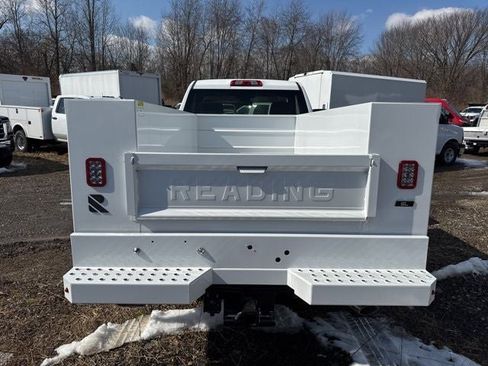 New 2025 GMC Sierra 3500 Pro w/ Convenience Package AWD/4WD image 5