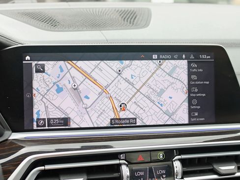 Used 2020 BMW X5 M50i AWD/4WD image 21