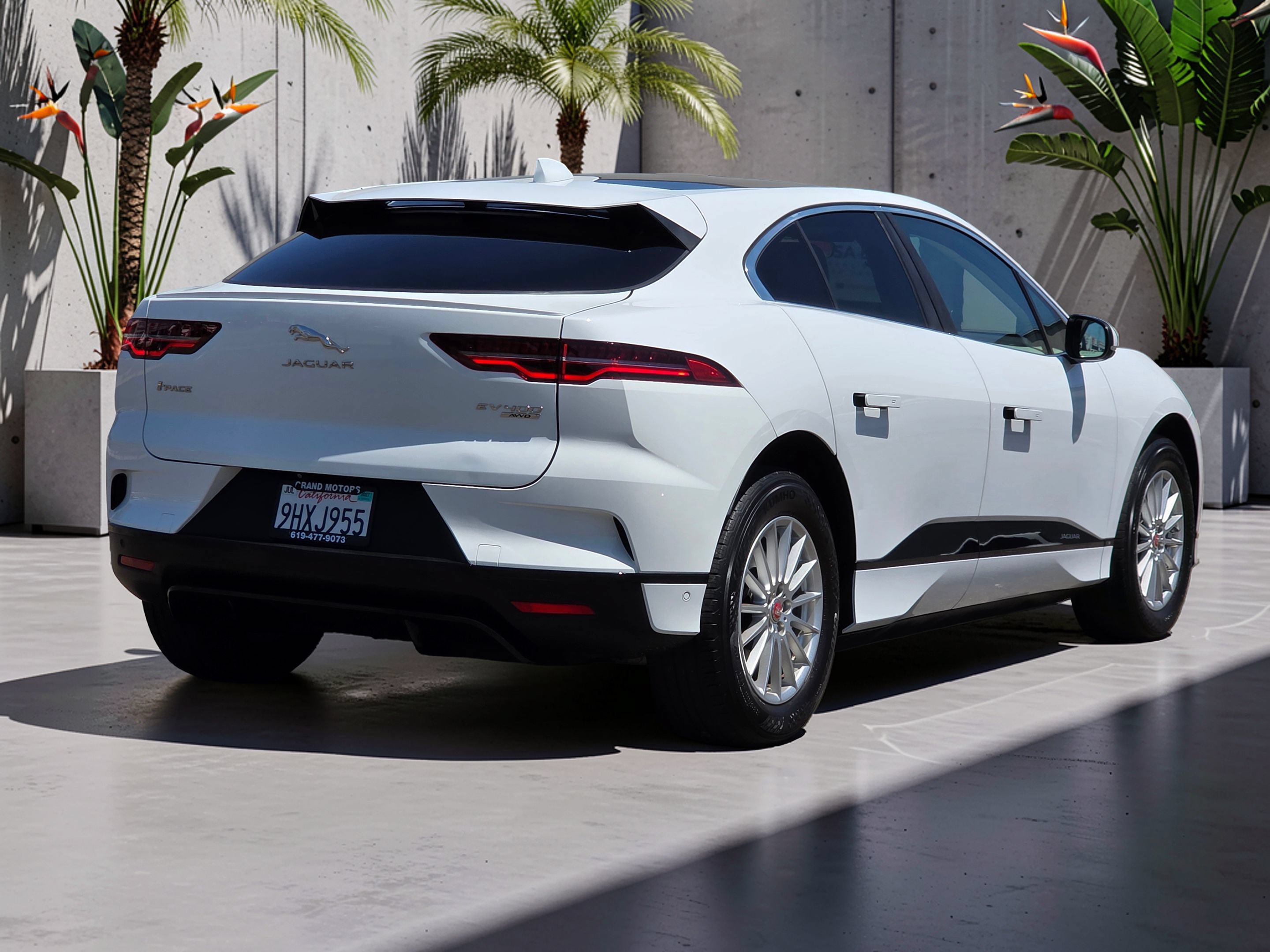 Used 2020 Jaguar I-PACE S AWD/4WD image 8