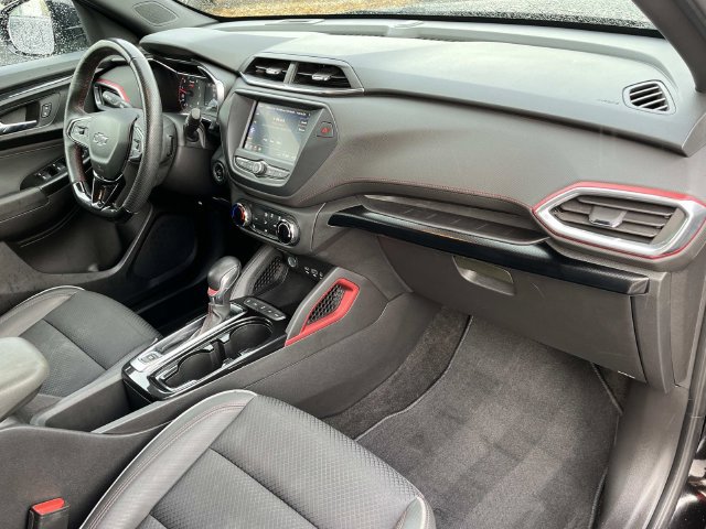 Used 2022 Chevrolet TrailBlazer RS AWD/4WD image 23