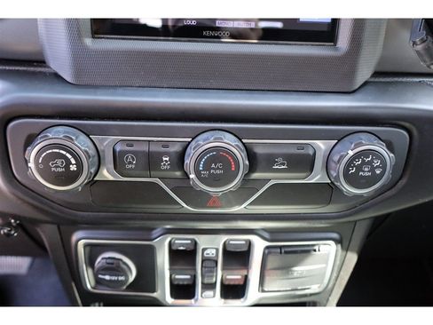 Used 2020 Jeep Gladiator Sport w/ Quick Order Package 24S AWD/4WD image 28