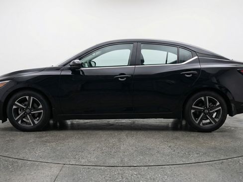 Used 2025 Nissan Sentra SV FWD image 5