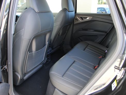 Used 2023 Audi Q4 e-tron Premium Plus w/ Premium Plus AWD/4WD image 24