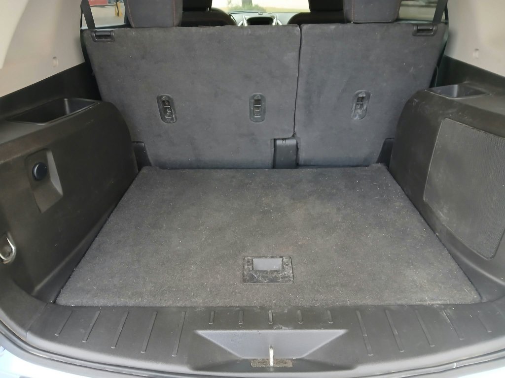 Used 2015 GMC Terrain SLE FWD image 16