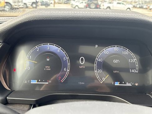 New 2025 Jeep Grand Cherokee Limited w/ Trailer Tow Package image 23