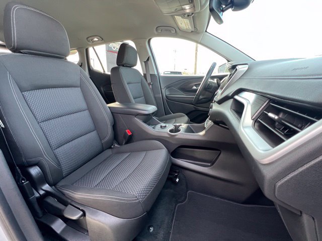 Used 2024 GMC Terrain SLE AWD/4WD image 10