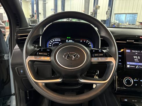 Used 2023 Hyundai Santa Cruz SE w/ Cargo Package image 18