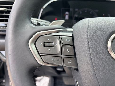 Used 2022 Lexus NX 250 FWD w/ Towing Package (2000 Lbs) image 23