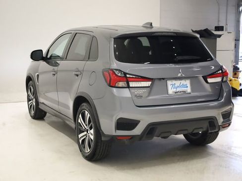 Used 2025 Mitsubishi Outlander Sport SE image 7